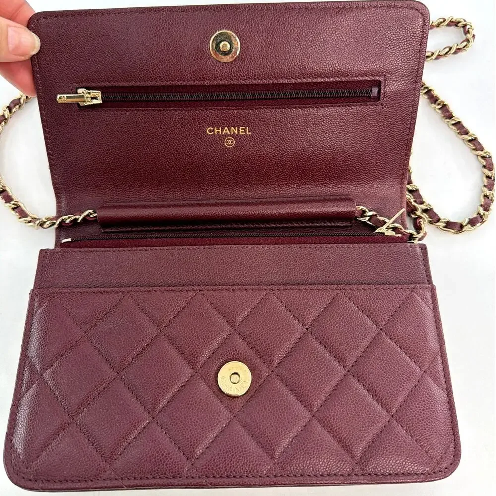 Chanel Burgundy Caviar Seasonal Wallet On Chain